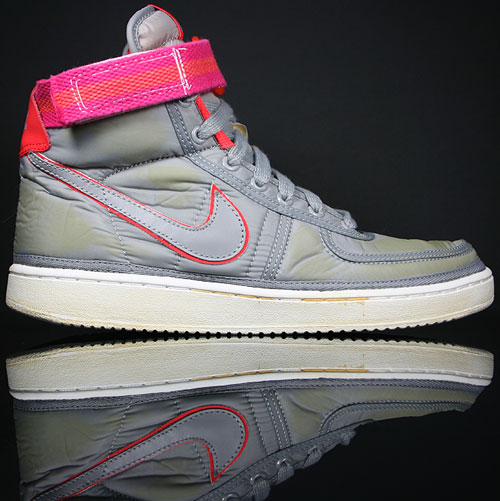 Nike Vandal Hi Supreme Grau Pink Neon Rot Weiss 325317-001