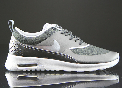Nike Air Max Thea Women's Running Shoes Black/Anthracite 