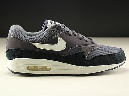 Nike Air Max 1 Donkergrijs Antraciet Creme Zwart - Nieuws en  achtergrondkennis over sneakers van Purchaze