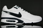 Nike Air Classic BW "White/Obsidian"