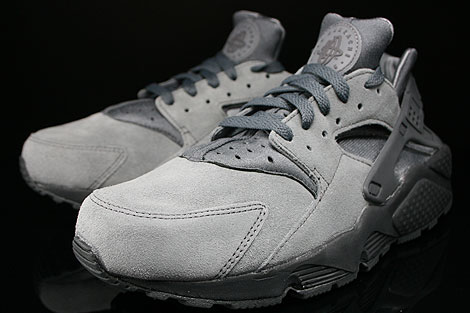 huarache dark grey