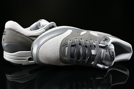 air max 1 essential wolf grey