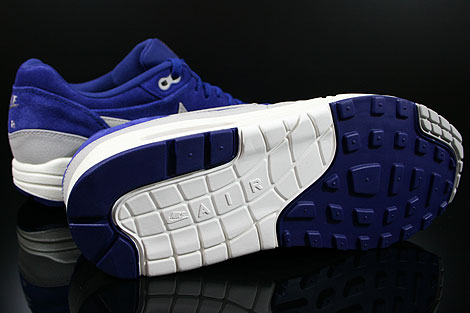 thule fold down bike rack