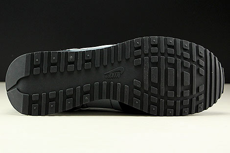 Nike Air Vortex Black White Cool Grey Outsole