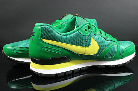 Nike Air Waffle Trainer Pine Green Yellow White Black