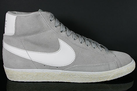 nike blazer grey