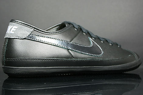 nike men's 8 training shorts