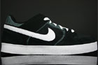 Nike Melee Black White