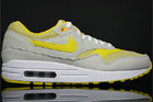 Nike WMNS Air Max 1 Light Bone Speed Yellow White Nike WMNS Air Max 1 Light Bone Speed Yellow White