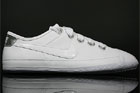 Nike WMNS Flash Macro Leather "White/Silver-Wolf Grey"