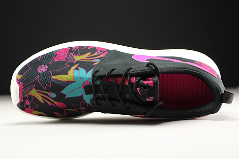 Nike WMNS Roshe One Print Black Pink Foil Sail Over view