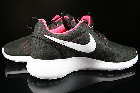 wmns nike rosherun