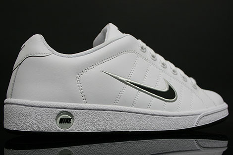 mens nike court tradition trainers