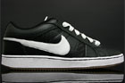 Nike Isolate Black White Nike Isolate Black White