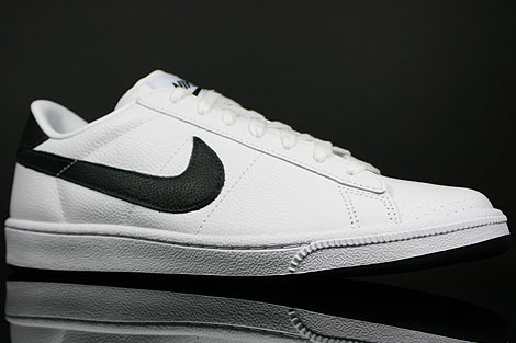 nike tennis classic white black