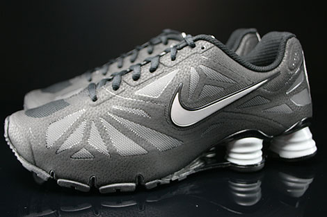 Nike Shox Turbo 14 Black Metallic Silver Black 631760-002 - Purchaze