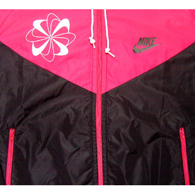 Nike Original Windrunner Pinwheel Pink Seitenansicht